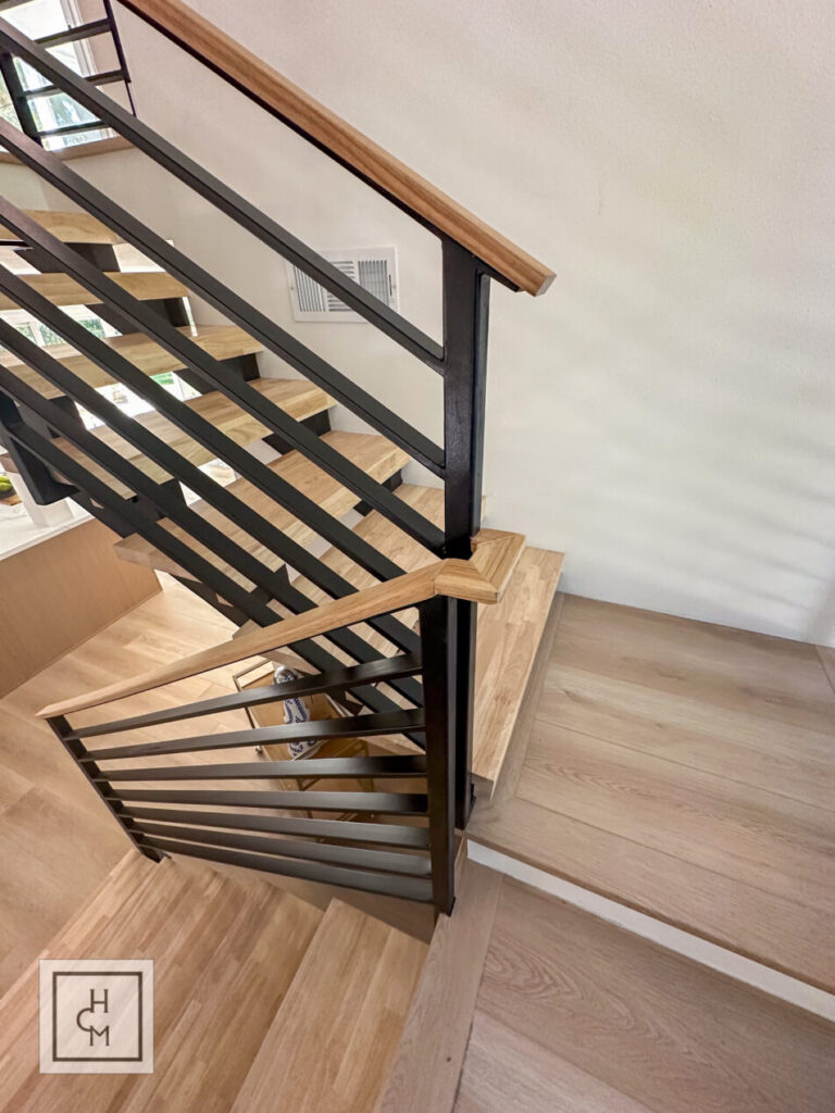 indoor railing contractor